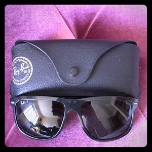 Ray-Ban 4147 Remix Polarized sunglasses